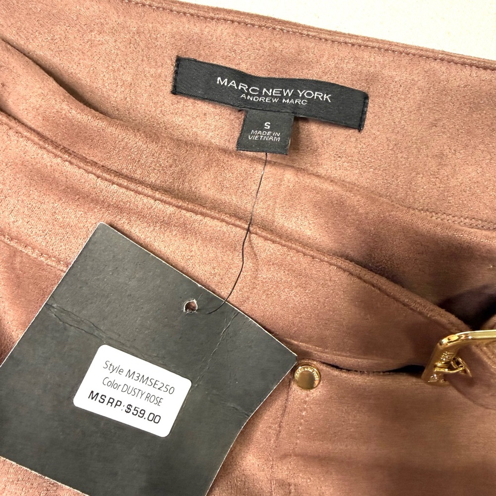 Marc New York Dusty Rose Faux Suede Mini Skirt Size Small NWT - Picture 4 of 6